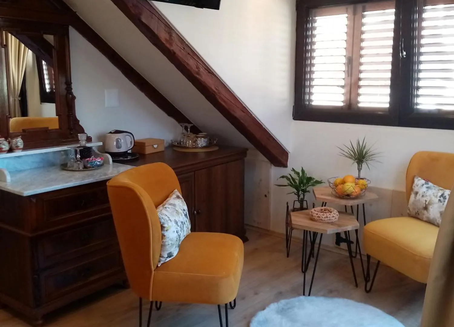 Apartments & Rooms Trogir Stars Free Parking 4*,
